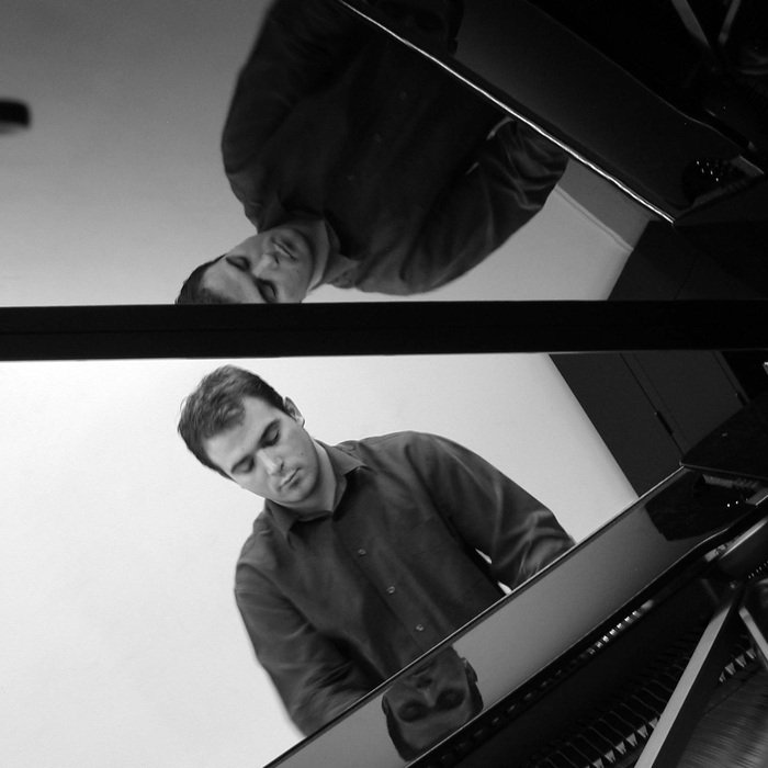 Jeffrey Nau, piano