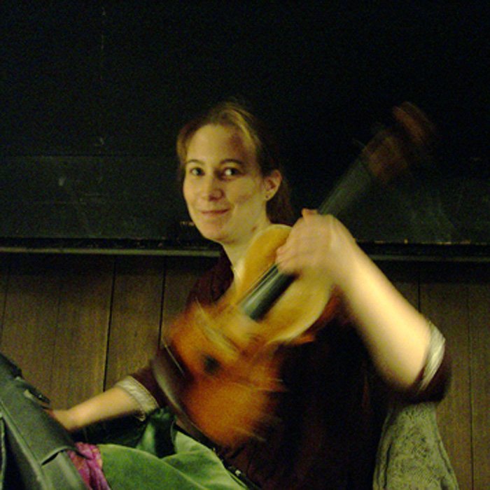 Émilie Bongiraud, violon